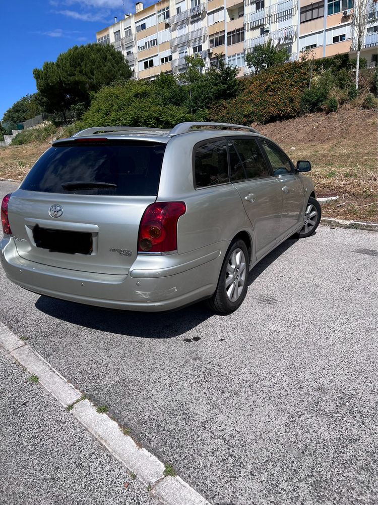 Totota Avensis 2006 2.2cilindrada