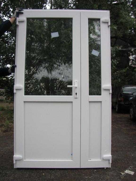 Drzwi PCV Białe 140 X 210 sklepowe LUBLIN