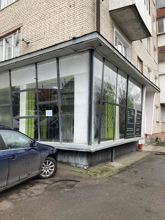 Продам приміщення район військового госпіталю