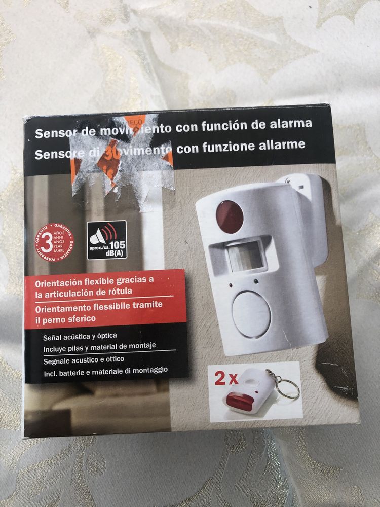 Sensor movimentos com alarme e comandos