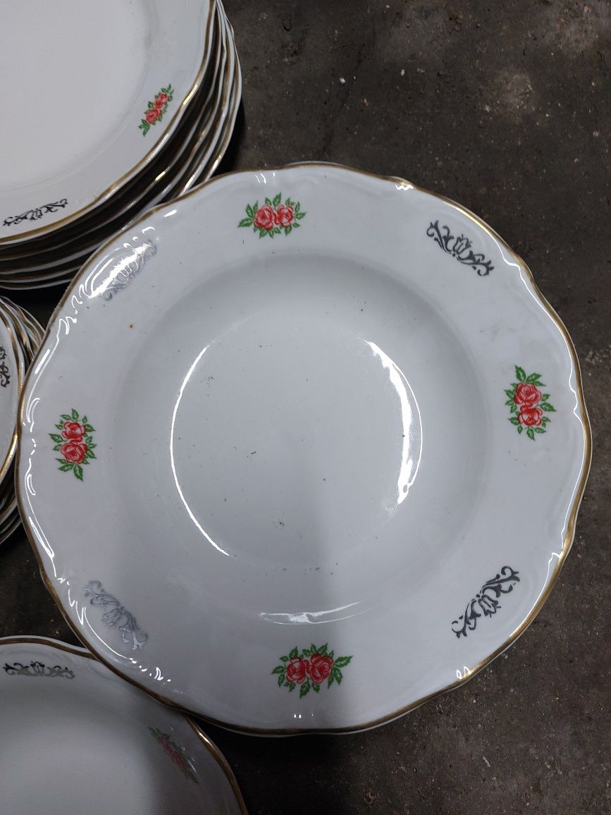 Kpl.obiadowy na 6 osób polska porcelana prl