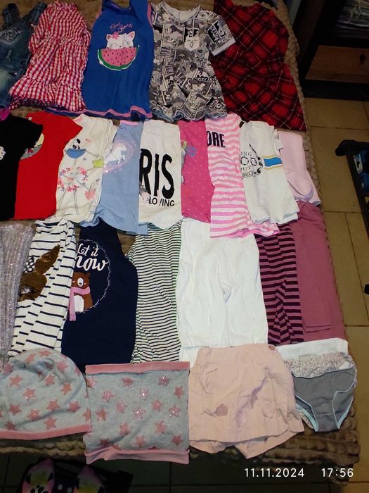 Duża paka ubrań dla dziewczynki