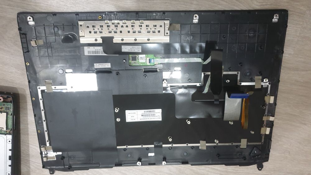 Asus ROG G750Jz (Peças), gtx 880mcompleto sem bateria.