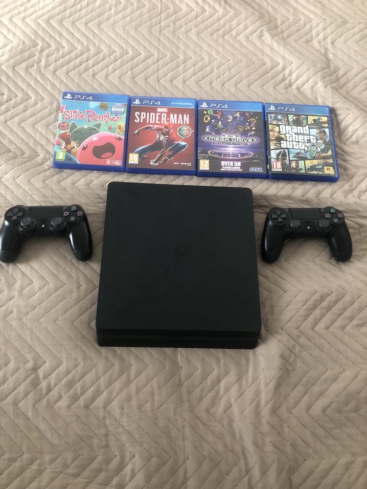 PlayStation 4 Slim 1 TB