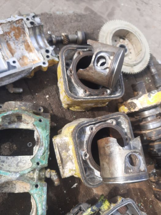 Sea Doo 717 skufer wodny silnik czesci magneto wal blok