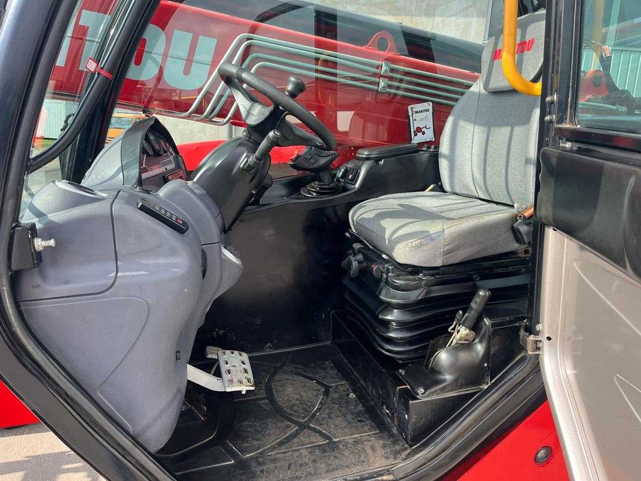 Wynajem ładowarki teleskopowej MANITOU 933– krótko i długoterminowo