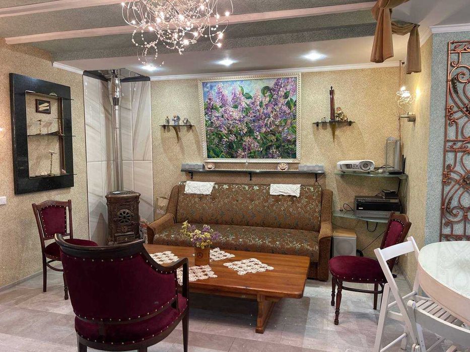 Продається будинок мрії на Дамбі