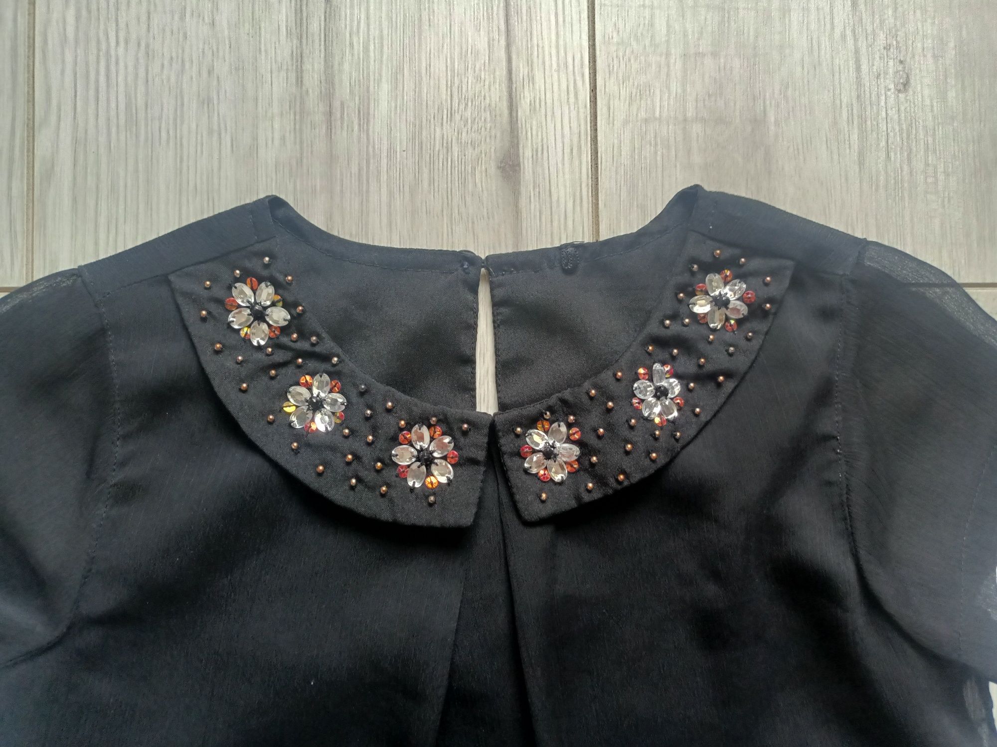 Bluzka elegancka czarna koszula krótki rękaw 116 122cm kołnierz cekiny