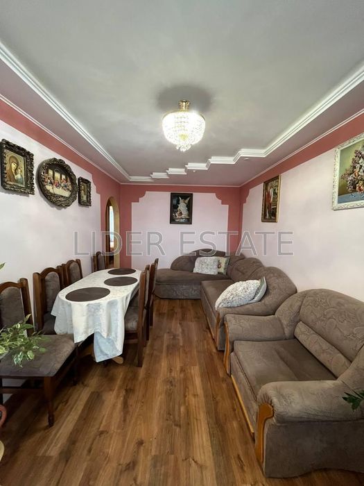 Продам 3х кімнатну квартиру вулиця Декабристів