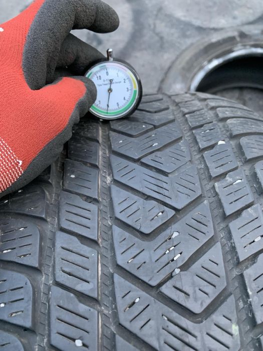 Шини 275/50 R20 Pirelli зима 2022/21 рік,6 мм
