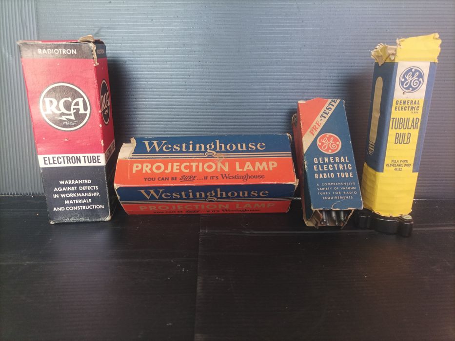 Pack 4 lâmpadas/Válvulas vintage