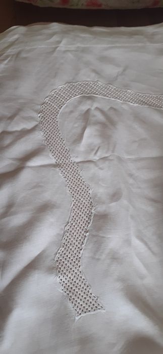Maravilha de Lenço eml Linho e Seda Bordados Manuais