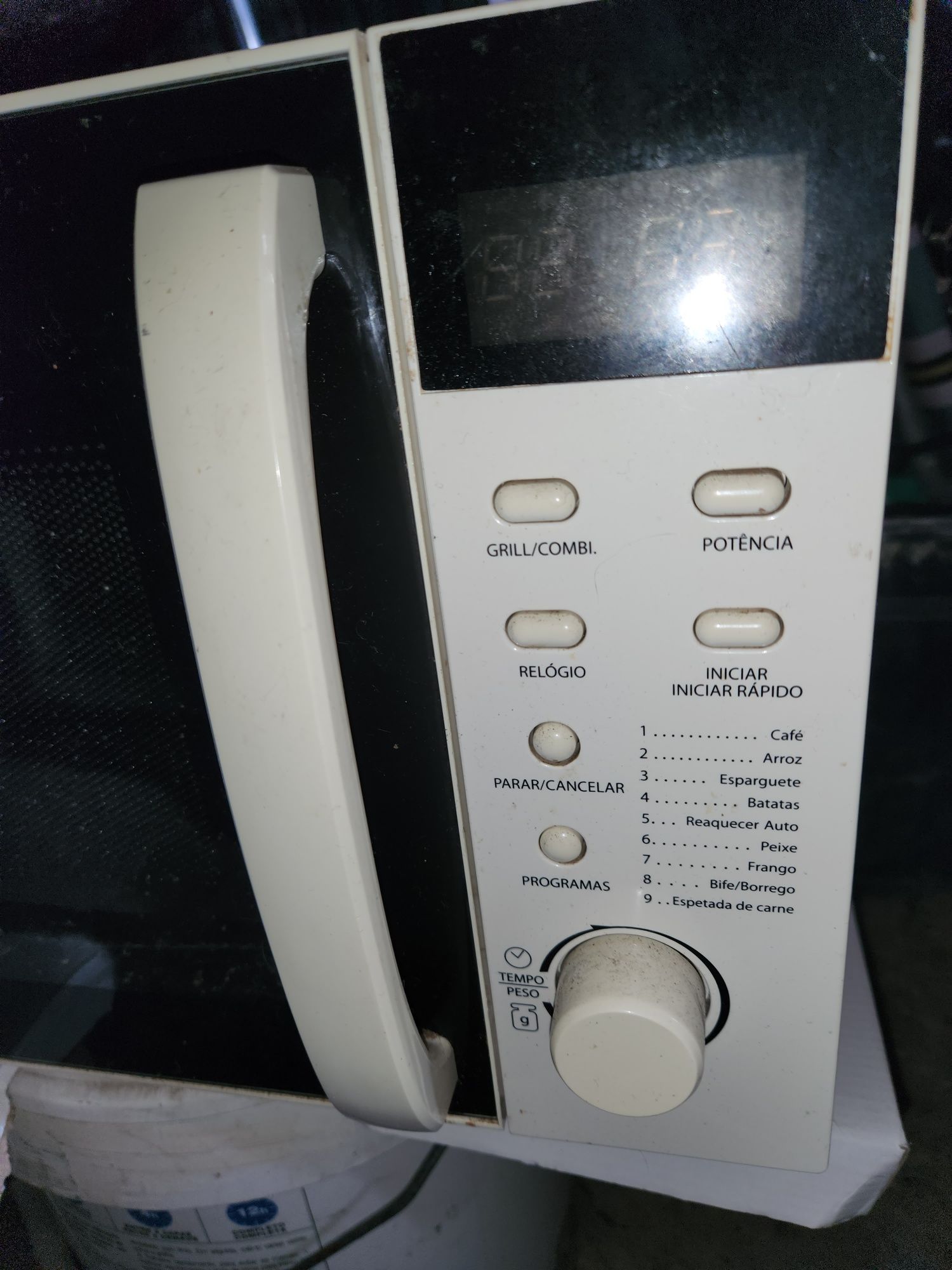 Microondas digital bom estado
