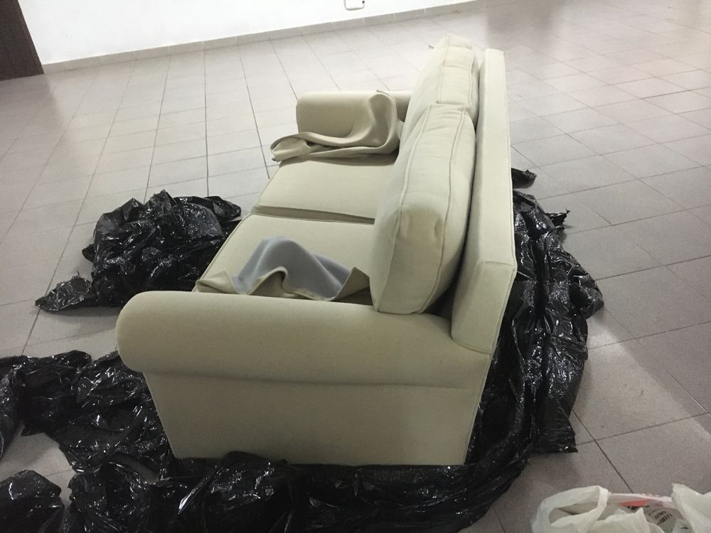 Sofá de 2 lugares