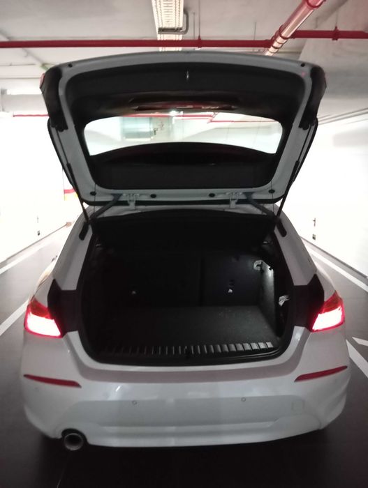 BMW 118i 140cv de garagem