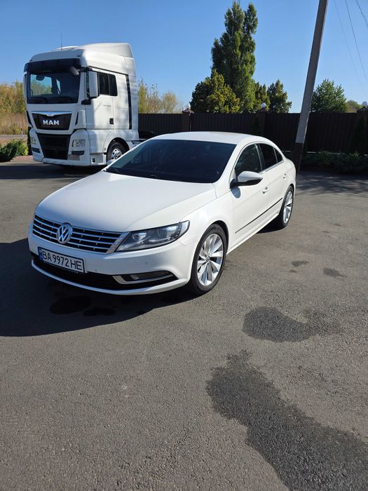 Volkswagen Passat CC дизель 2.0 2012 рік. Офіційне