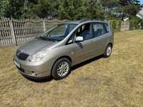 Toyota Corolla Verso Toyota Corolla verso 1.8 vvt-i 2003r