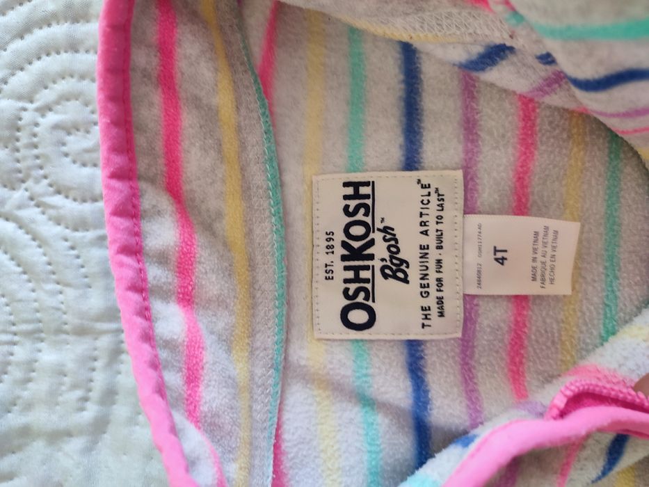 Sweterek polarowy 104