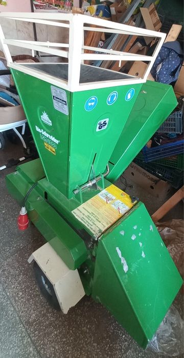 Подрібнювач для гілок