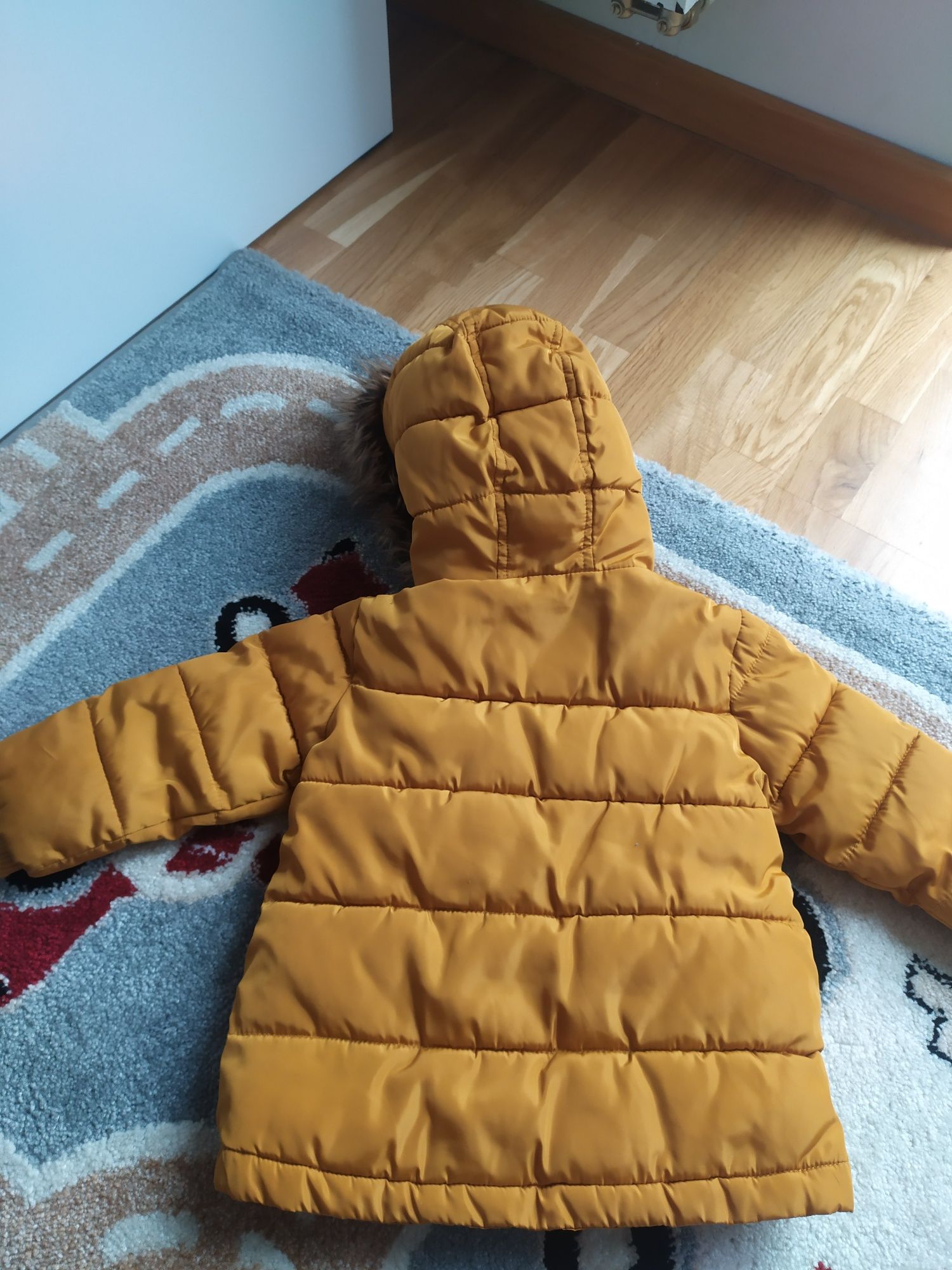 Kurtka zimowa Reserved musztardowy 80