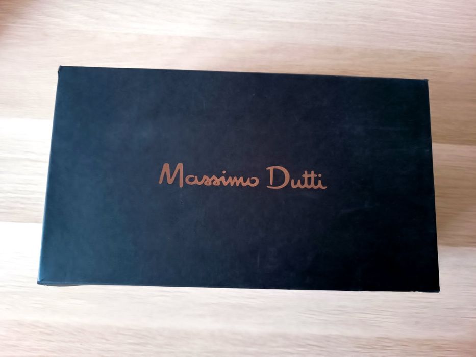 Sapato Salto Alto Massimo Dutti em couro