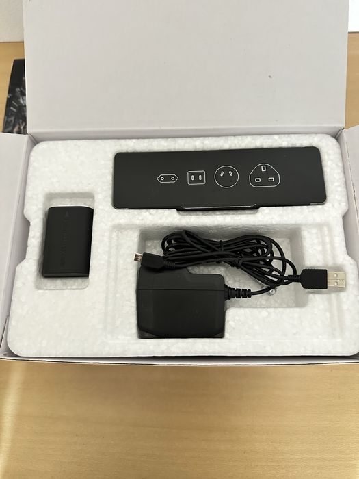 Blackmagic Pocket Cinema Camera 4k em Excelente Estado