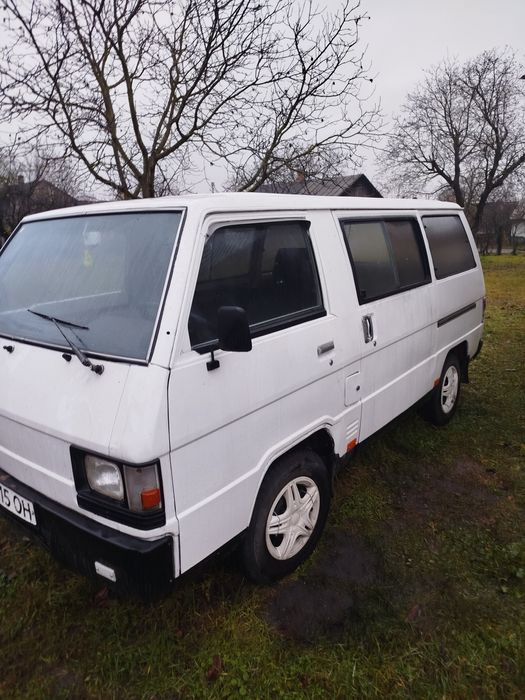 Продам бусика ціна 650 доларів