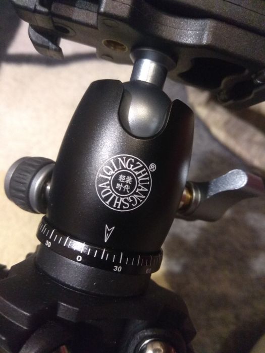 Штатив для зьомок фото/кіно-камери + на телефон.