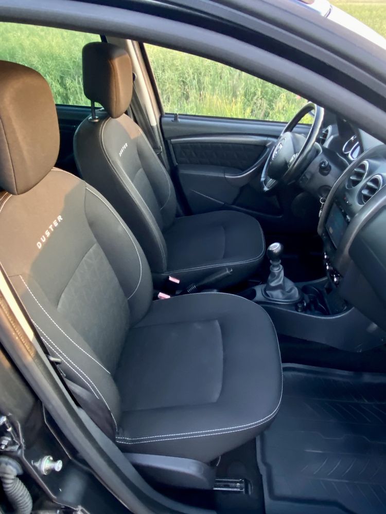 Dacia Duster 2015