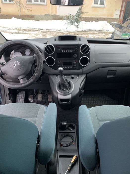 Citroen Berlingo 2017 пробіг 121 тис км