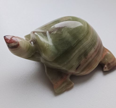Черепаха (натуральный камень Оникс)