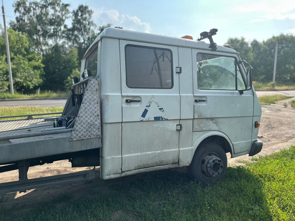 Евакуатор Volkswagen LT