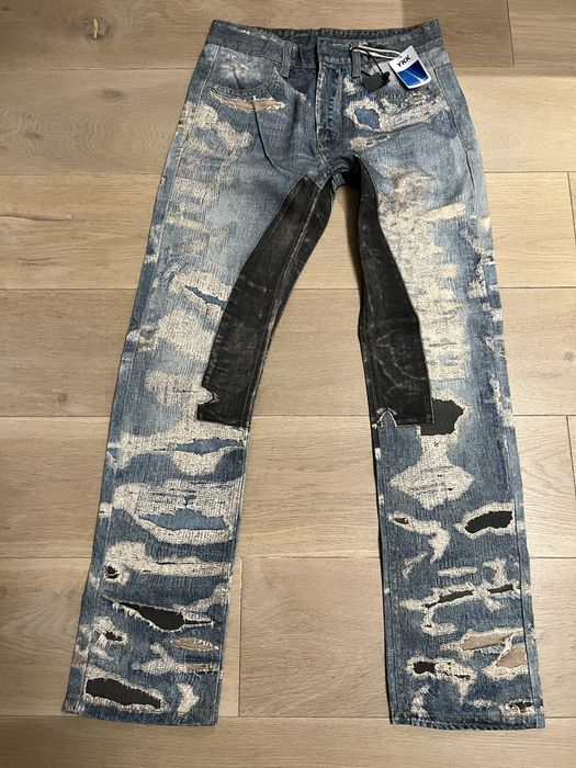 Nowe dzinsy z nadrukiem S