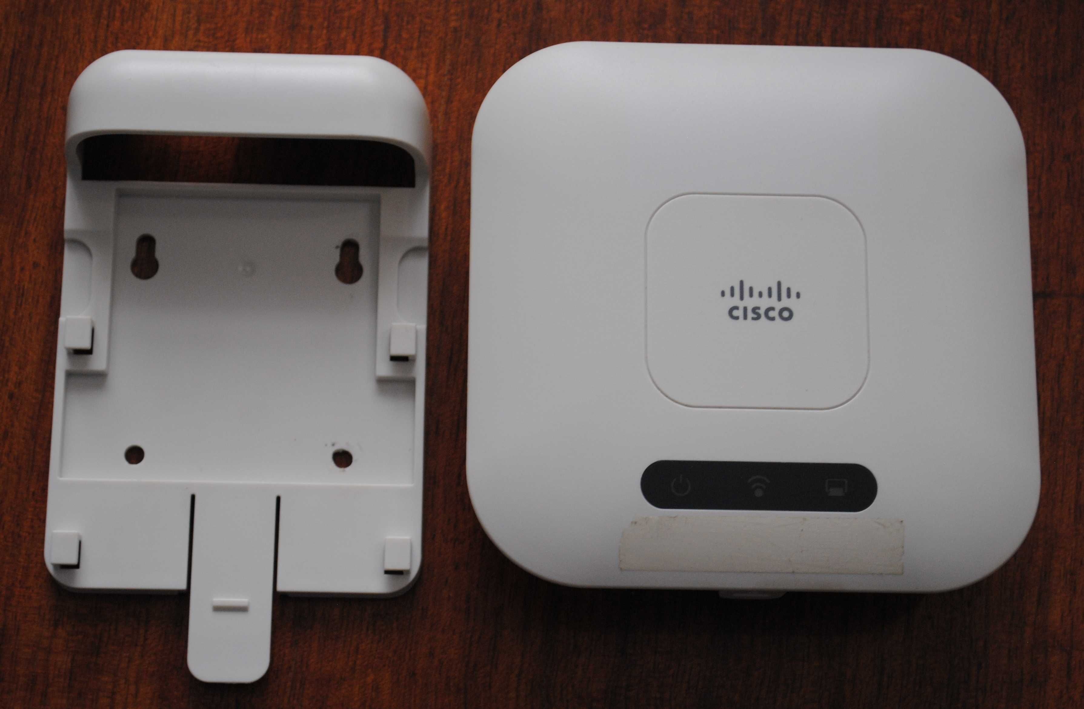 Точка доступу Cisco WAP121 роутер та блок живлення .