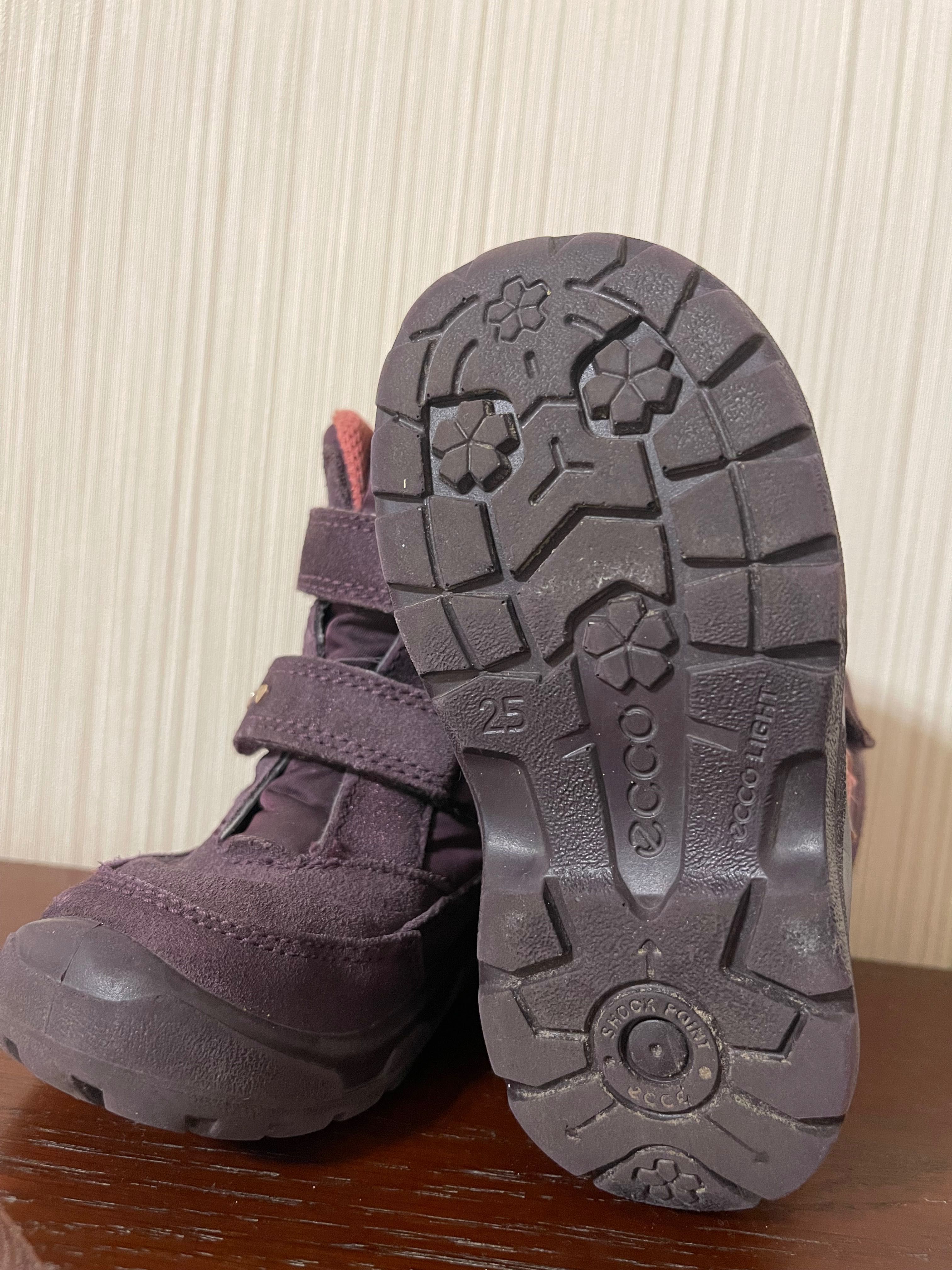 Дитячі зимові  термо черевики Ecco 25 розмір