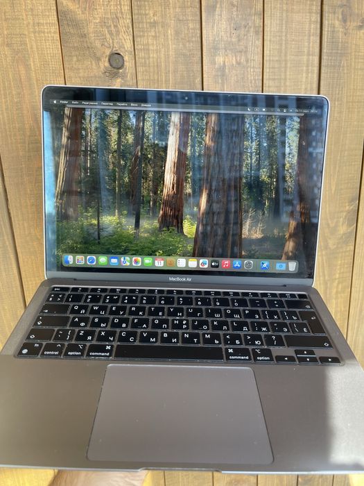 MacBook Air (M1, 2020) Space Gray 8/256Gb