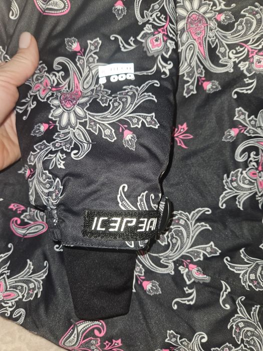 Продам лижну куртку ice peak 36р