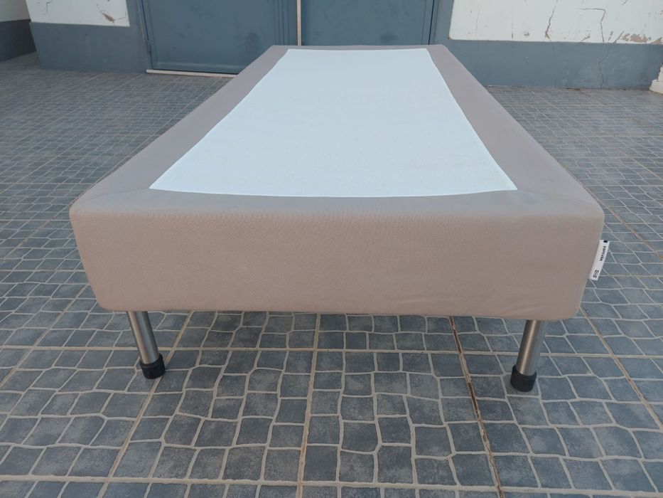 2 Summiers solteiro com cabeceira beje/castanha clara