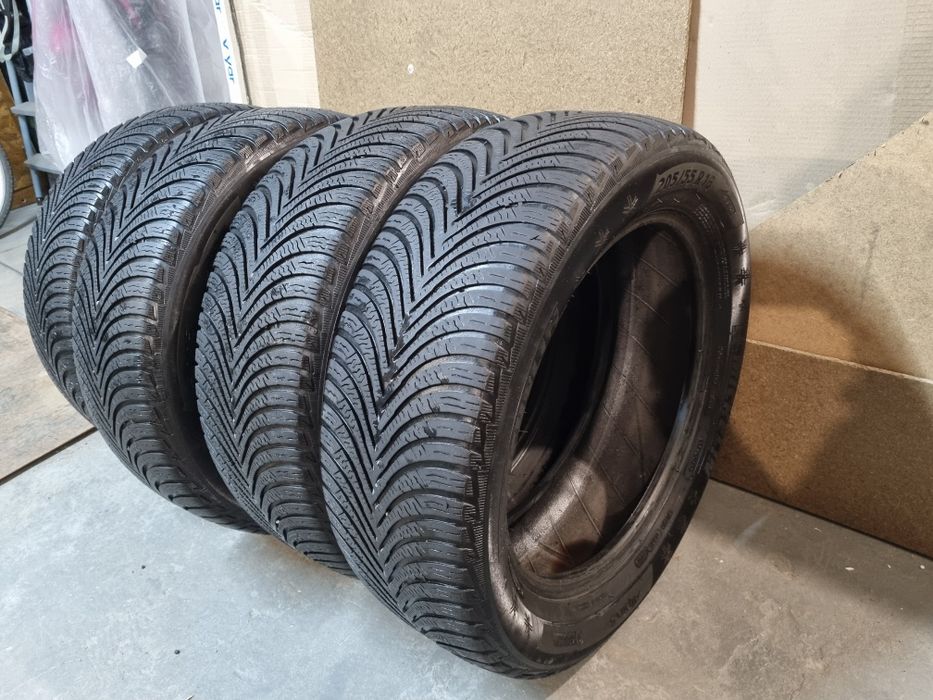 Зимові шини Michelin 205/55 R16
