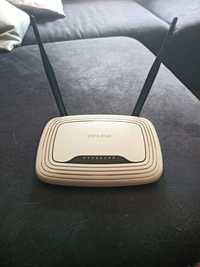 TP-LINK 300Mbps router WIFI