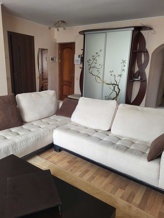 Продам 3к. квартиру з ремонтом М.23 Серпня вул.Деревянка 10 сертифікат