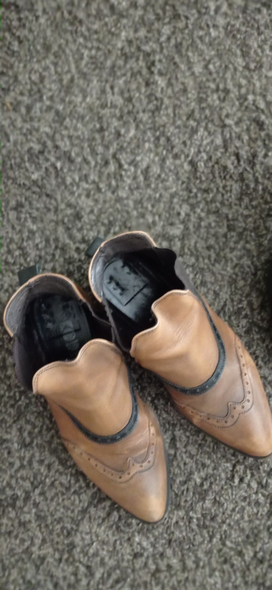 Sapato e botas tamanho 39