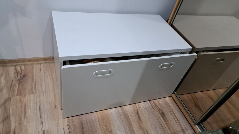 IKEA SMASTAD ławka z pojemnikiem na zabawkii