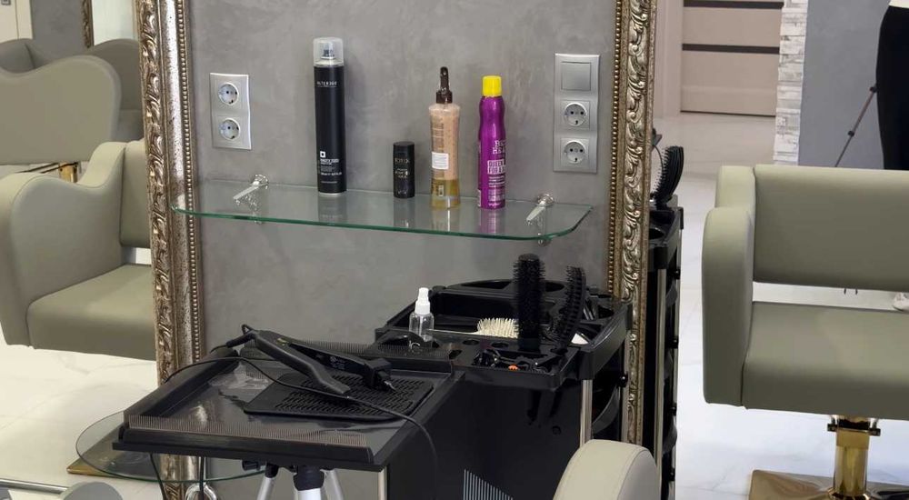 Оренда робочого місця для перукаря-колориста|нарощення волосся Оболонь