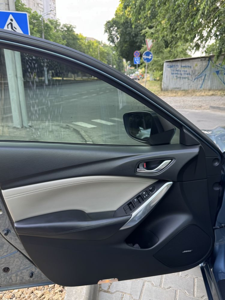 Продам Mazda 6 Touring
