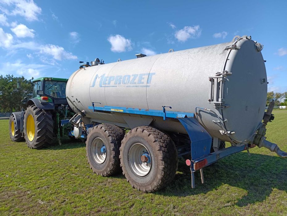 Beczkowóz, wóz asenizacyjny (meprozet)