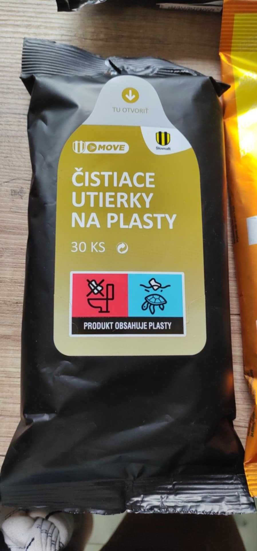 Maseczki do twarzy, i chusteczki do pielęgnacji samochodowej