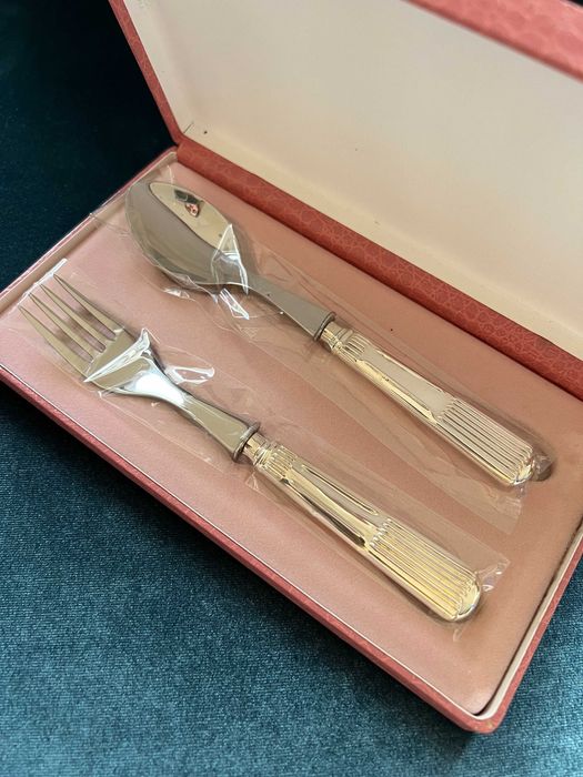Conjunto de Talheres Colher e Garfo Infantis Cabo em PRATA em Estojo
