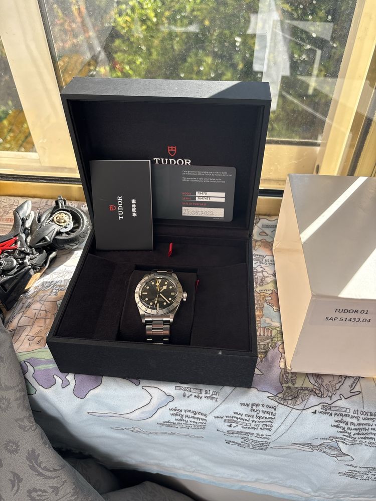Tudor Black Bay Pro