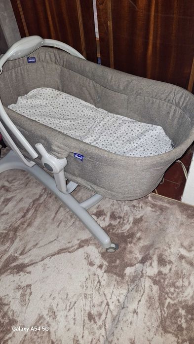 Кроватка  chicco